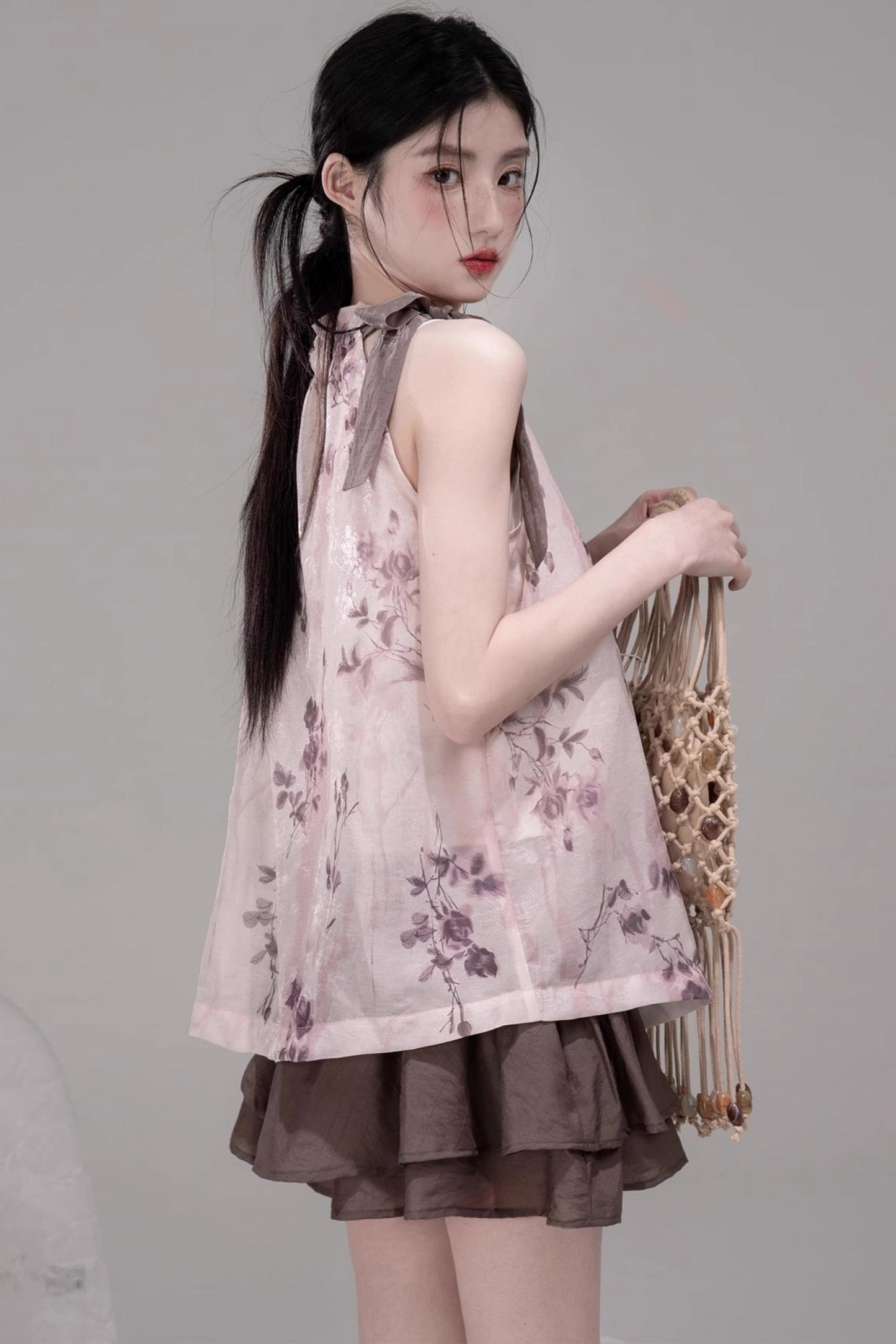 Rose Tea Set with Pleated Skirt set