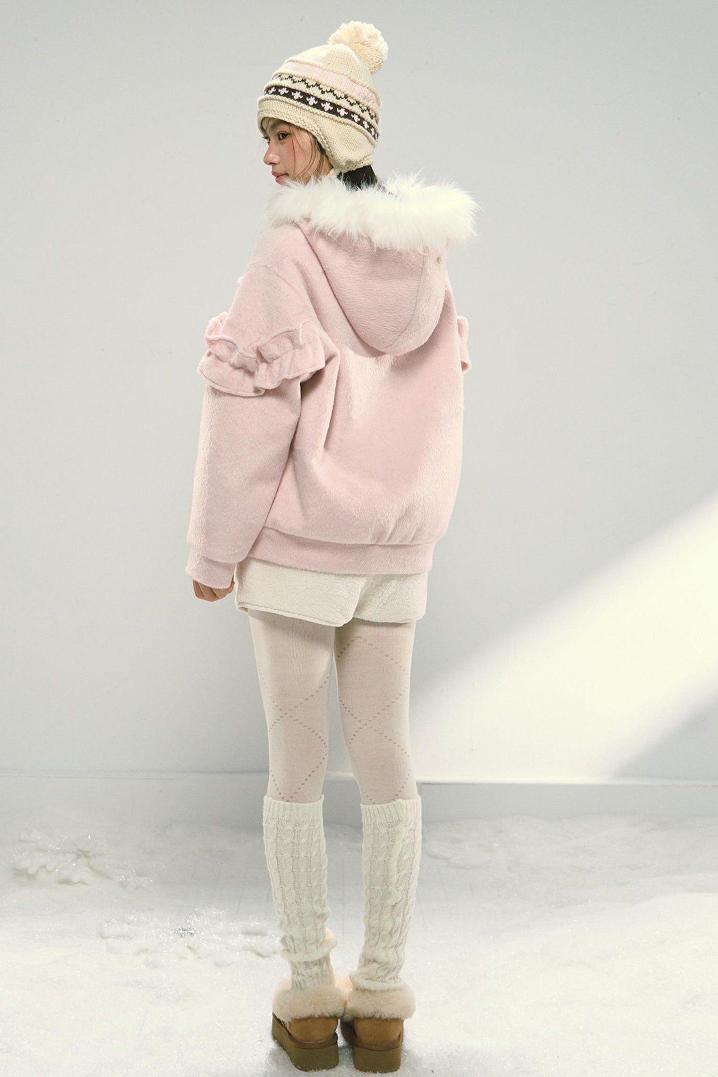 White Fur Elasticated Waist Shorts