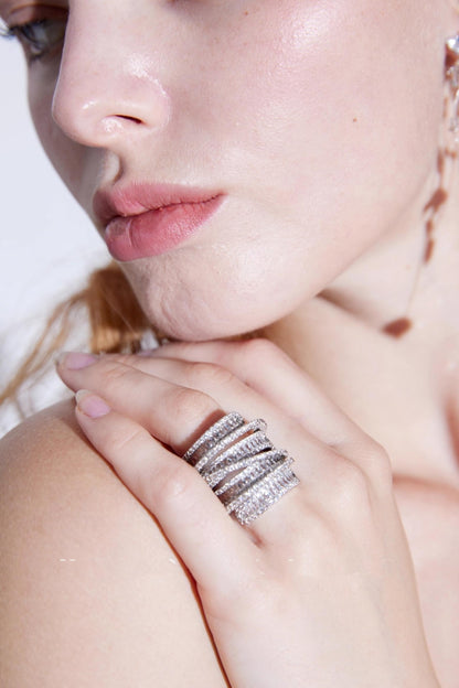 Babylonian White Gold Sophisticated Ring