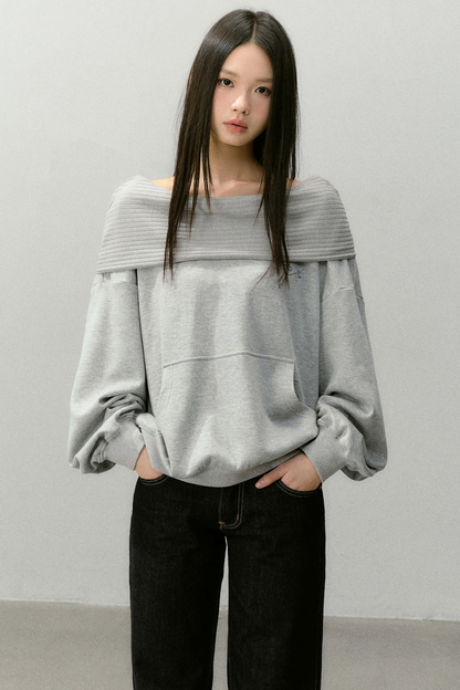 비대칭 후드 스웨터