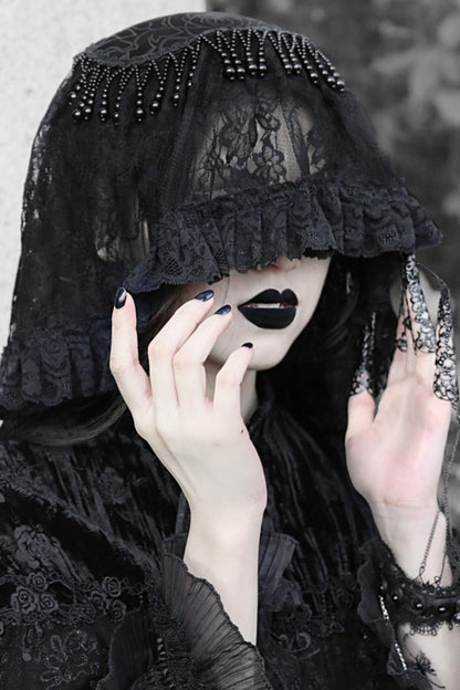 Classical Gothic Lace Veil Headpiece