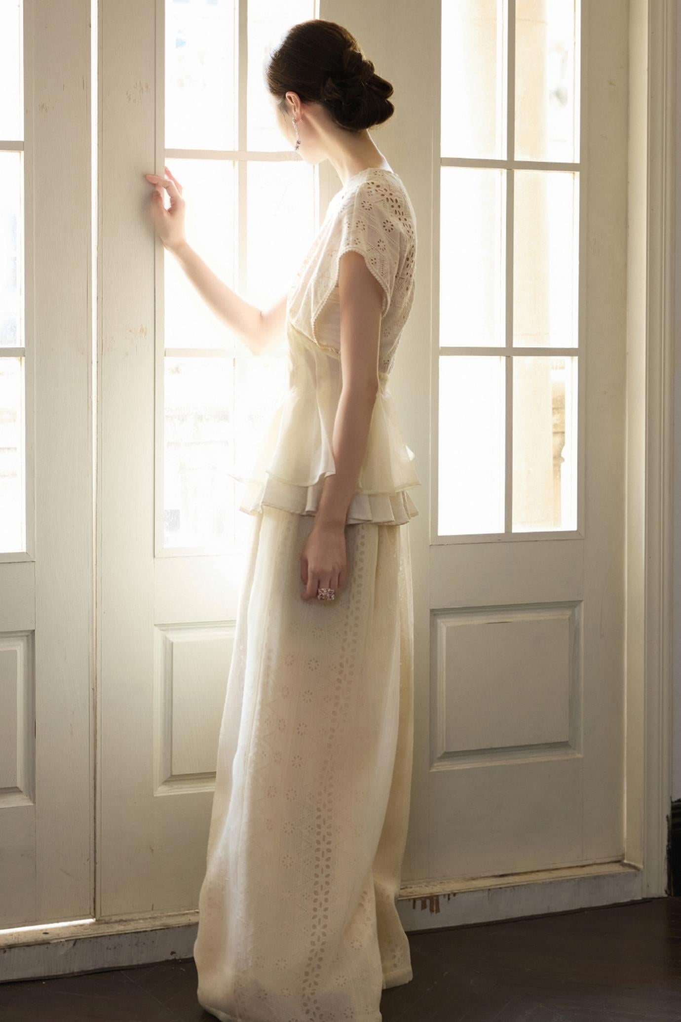 Lace V-Neck Summer Tee