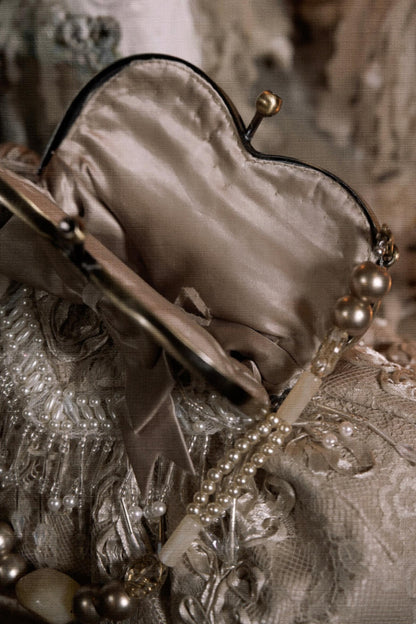 Elegant French Plate Handbag