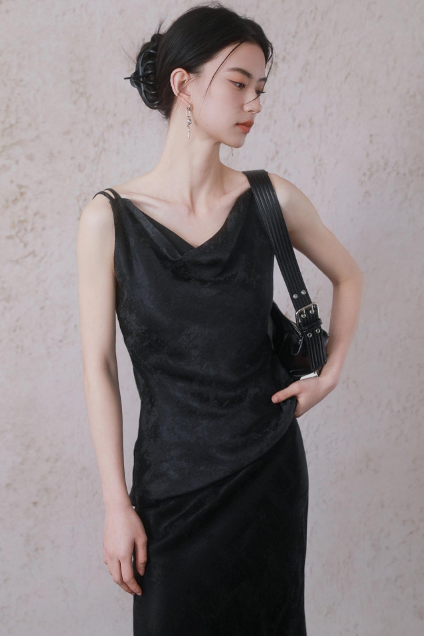 Modern Han-Inspired Suspender Skirt Set-Up