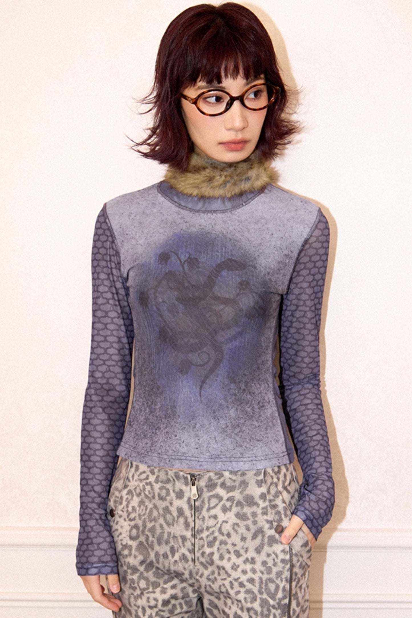 Graffiti Spliced Fur Collar Top