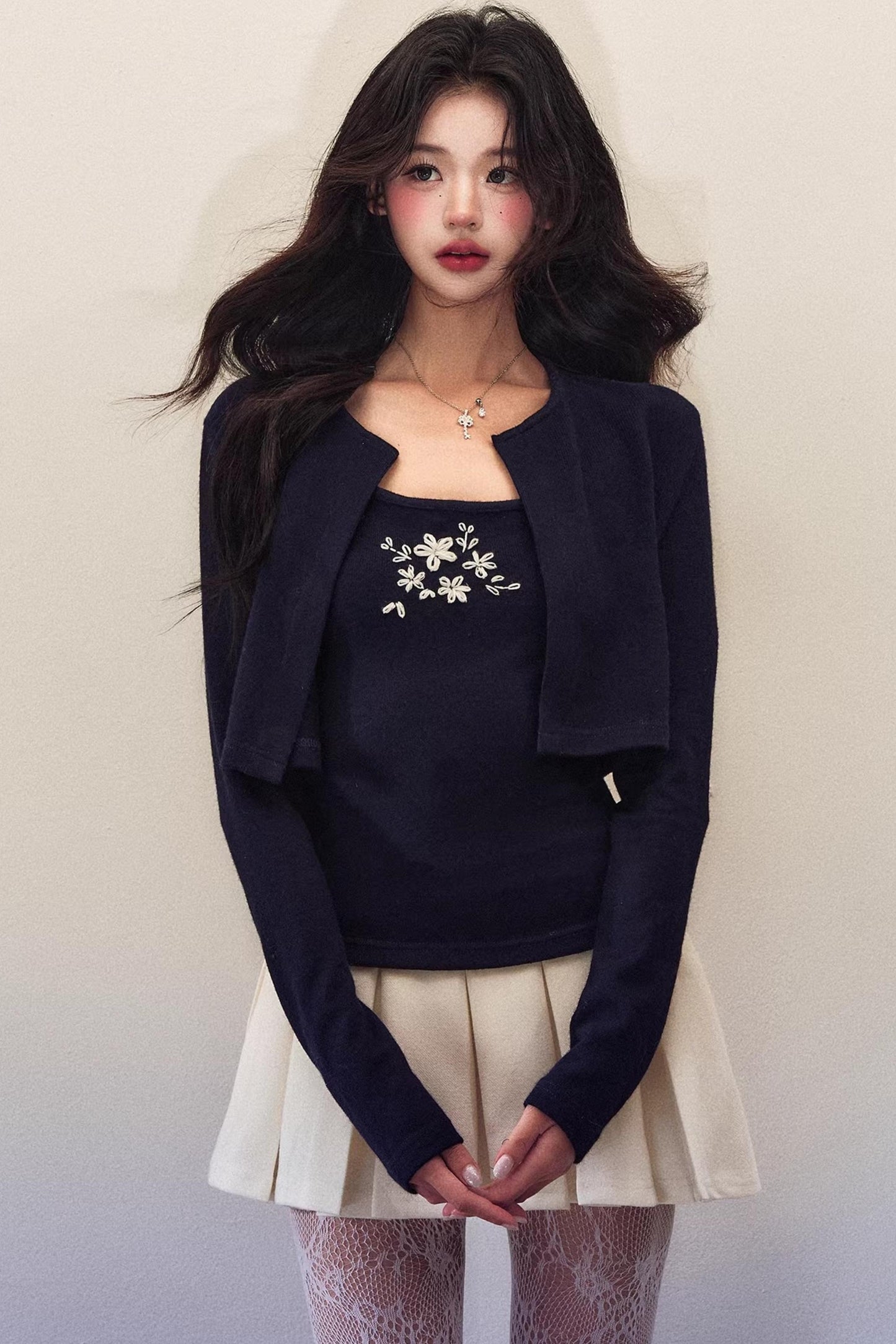 Embroidery Knit Cardigan Set-Up