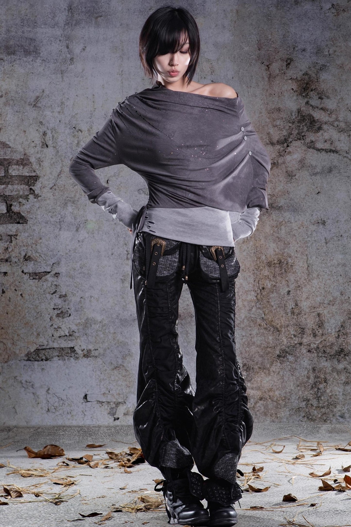 Original Irregular One-Shoulder Knitted Top