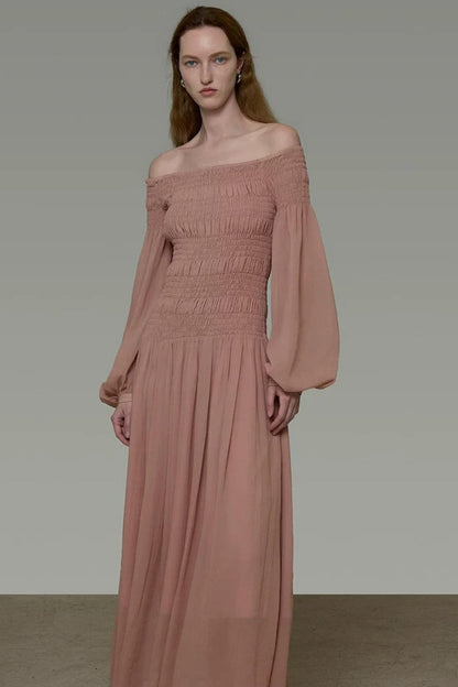 Französisches One-Shoulder-Kleid