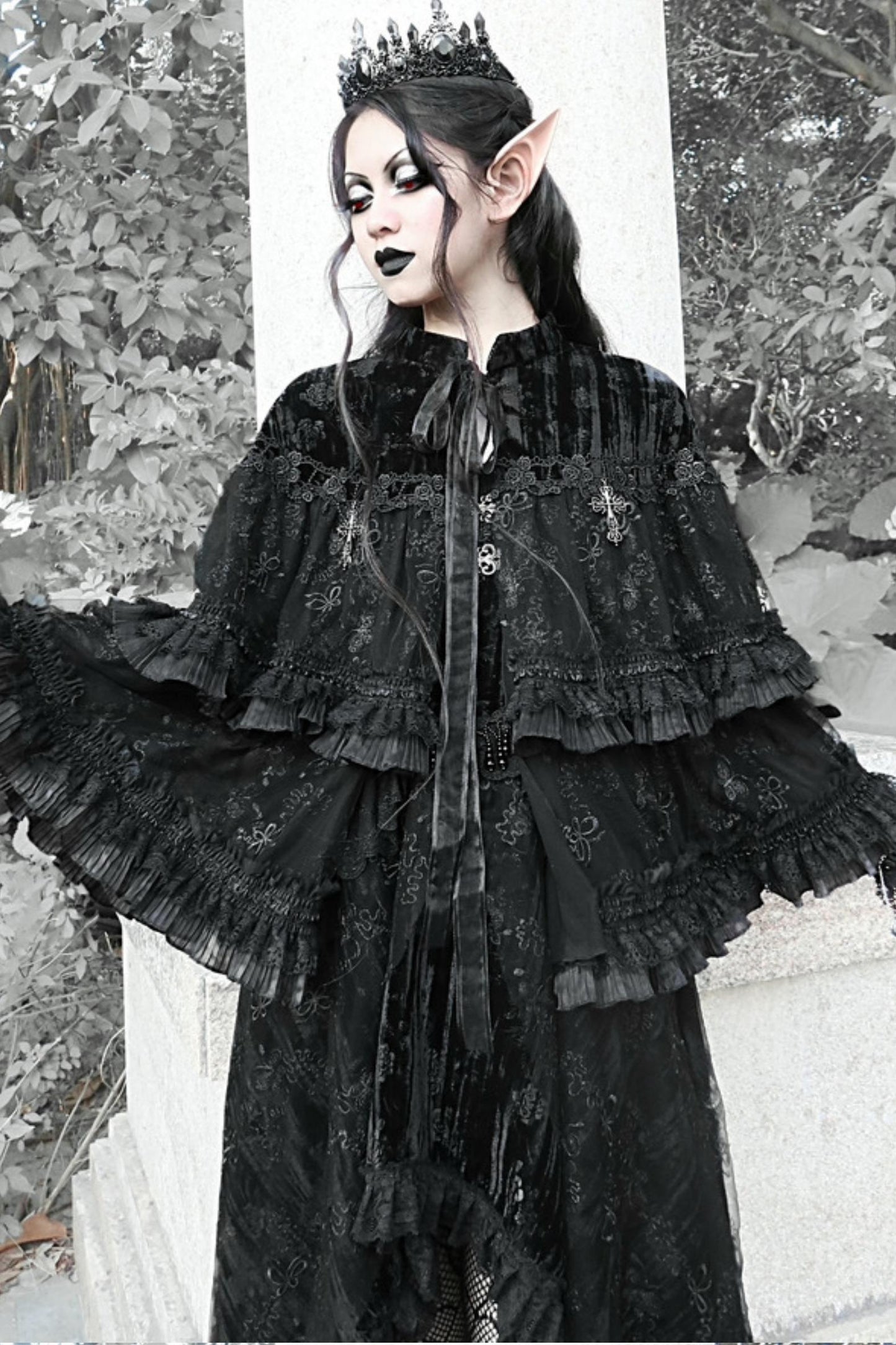 Gothic Dark Pattern Velvet Lace Cape