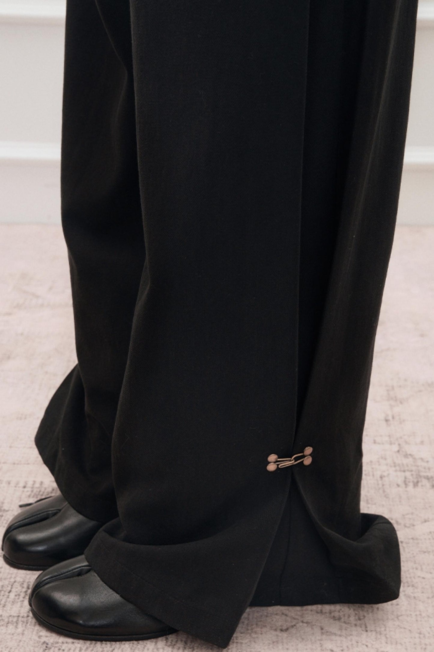 Layered Tuck Wide Pants