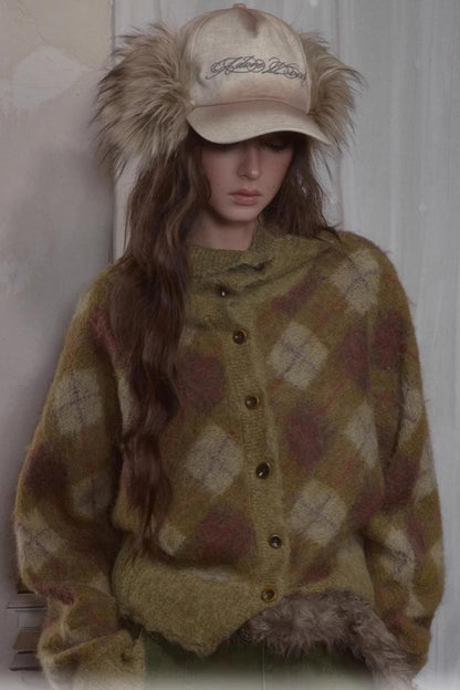 Spicy Loose Plaid Sweater