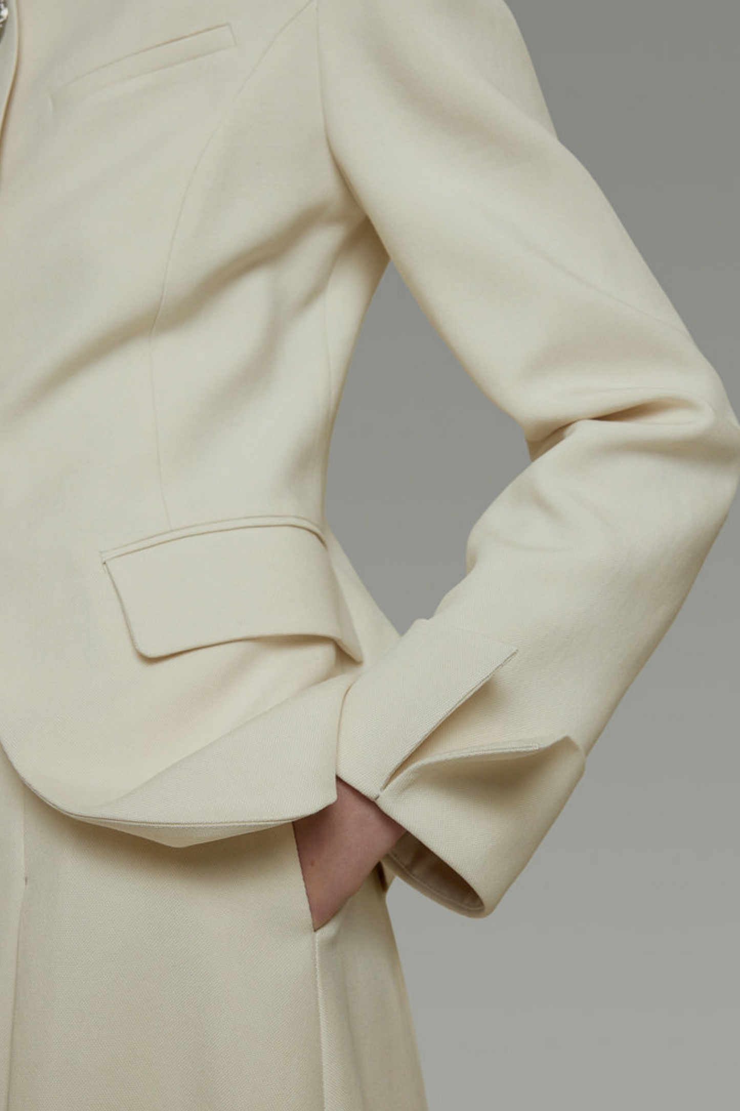 Collarless Slim-Fit Two-Piece Set-Up