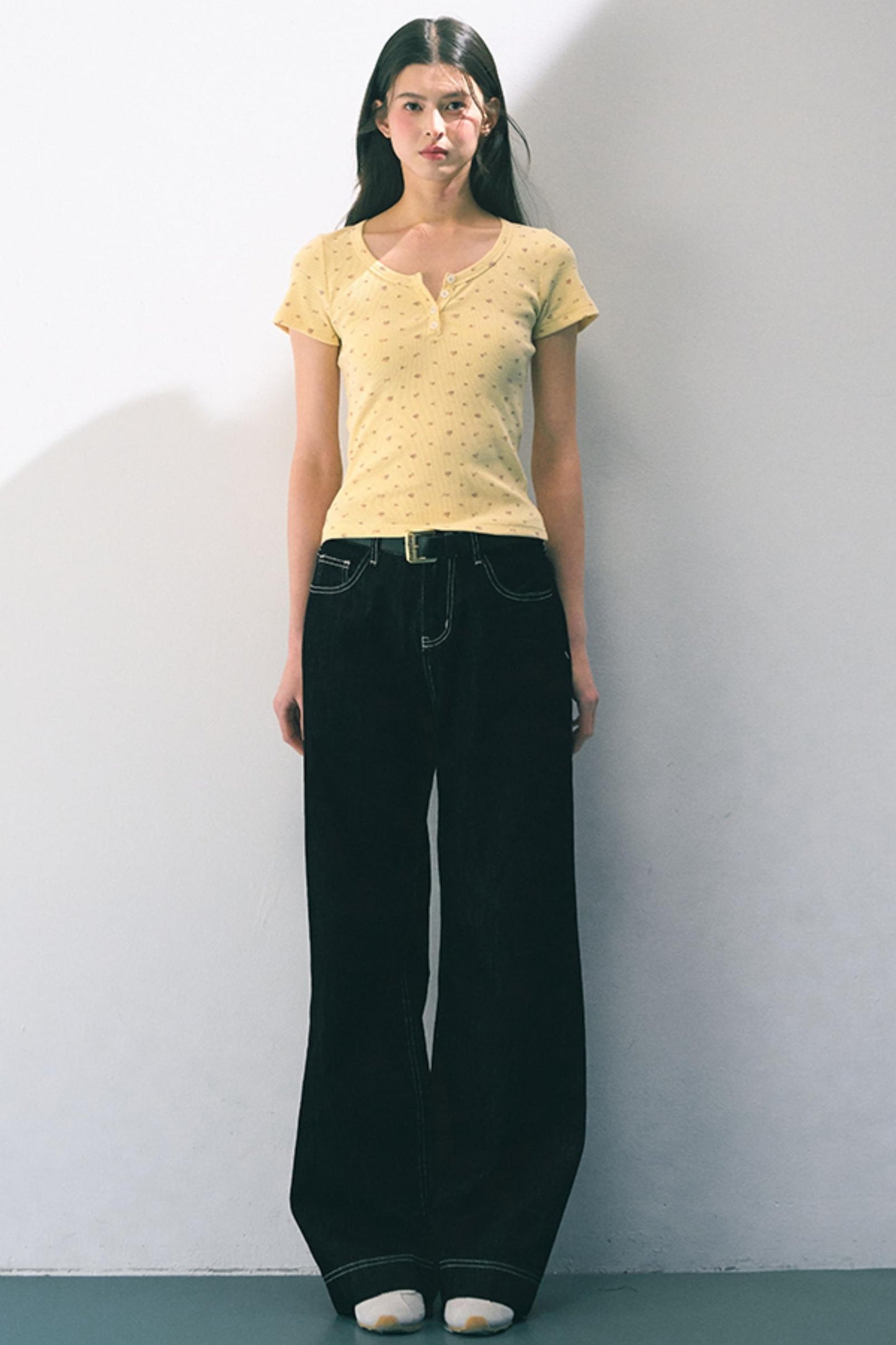 Floral Slim Fit Knit T-Shirt