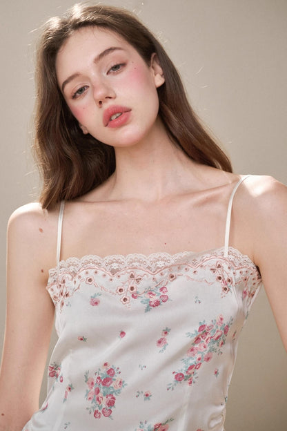 Comfortable Baby Powder Top & Skirt Set-Up