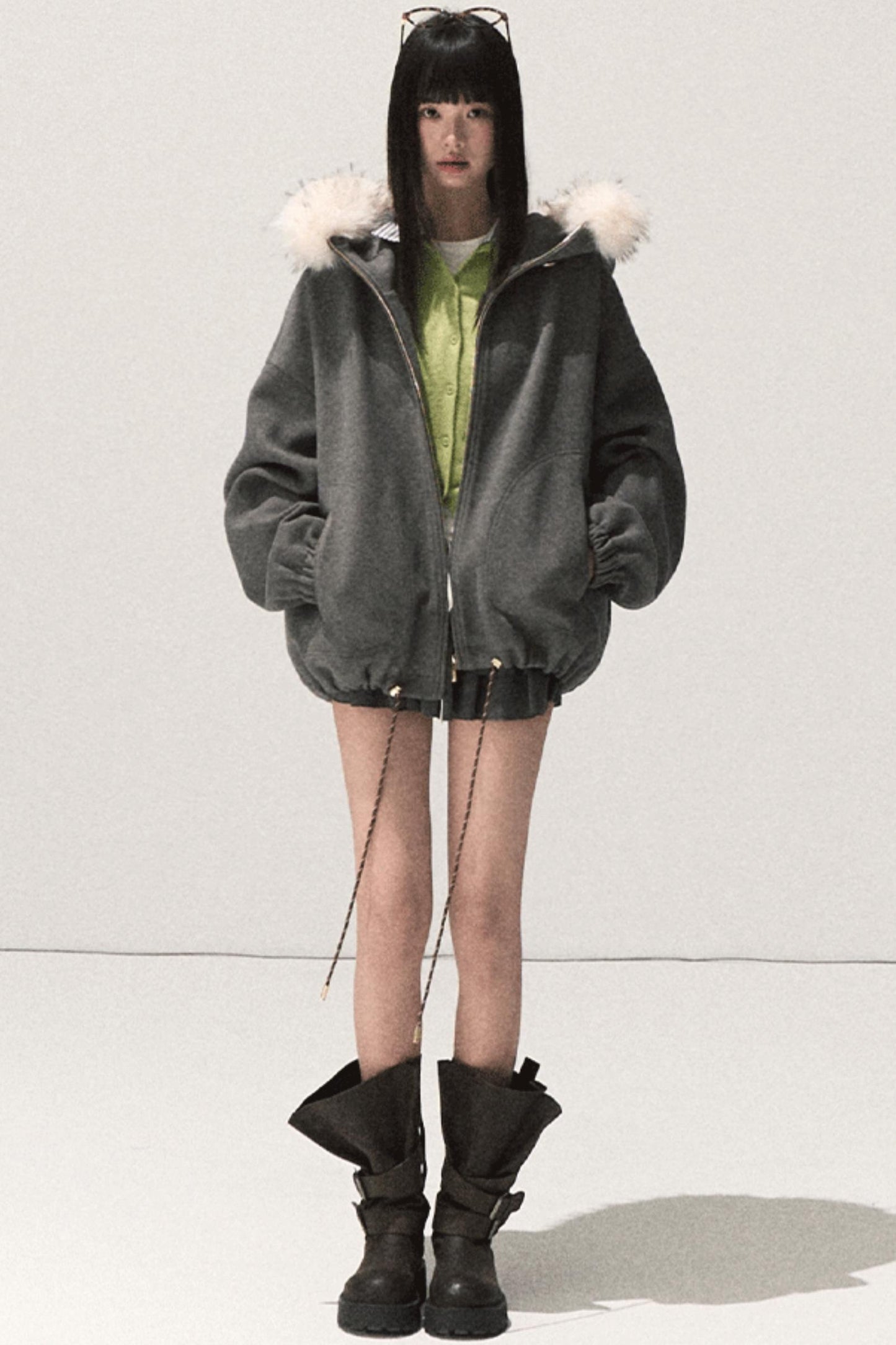 Good Weather Lace Slim Waist Long Sleeve T-Shirt