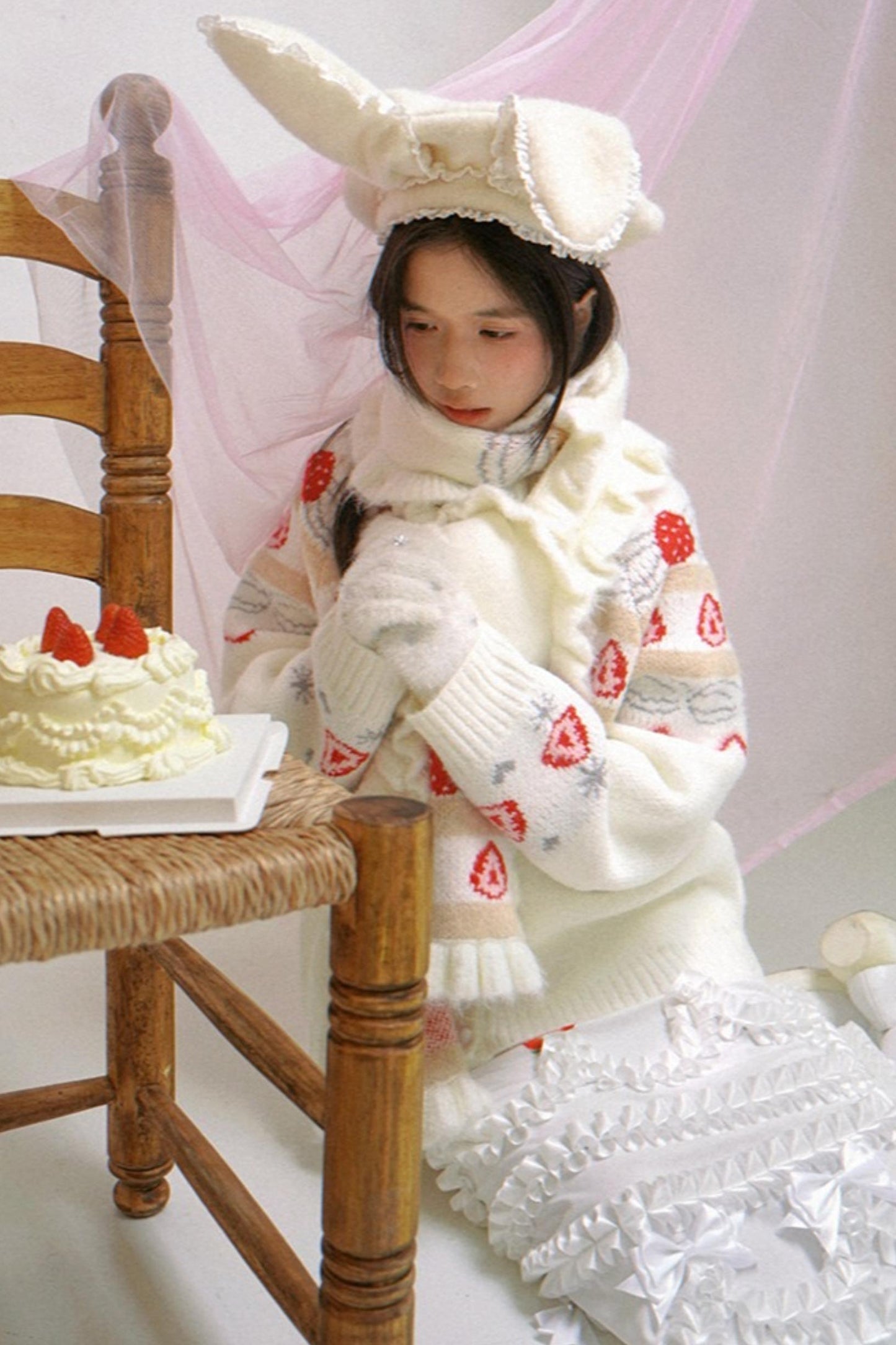 Institute Happy Birthday Lace Beret