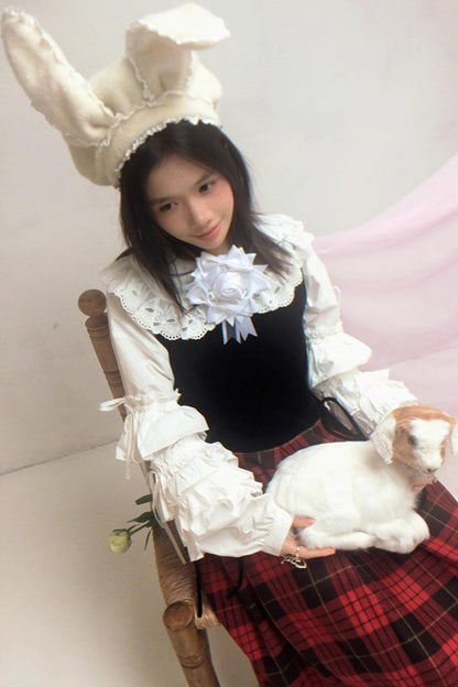 Institute Happy Birthday Lace Beret