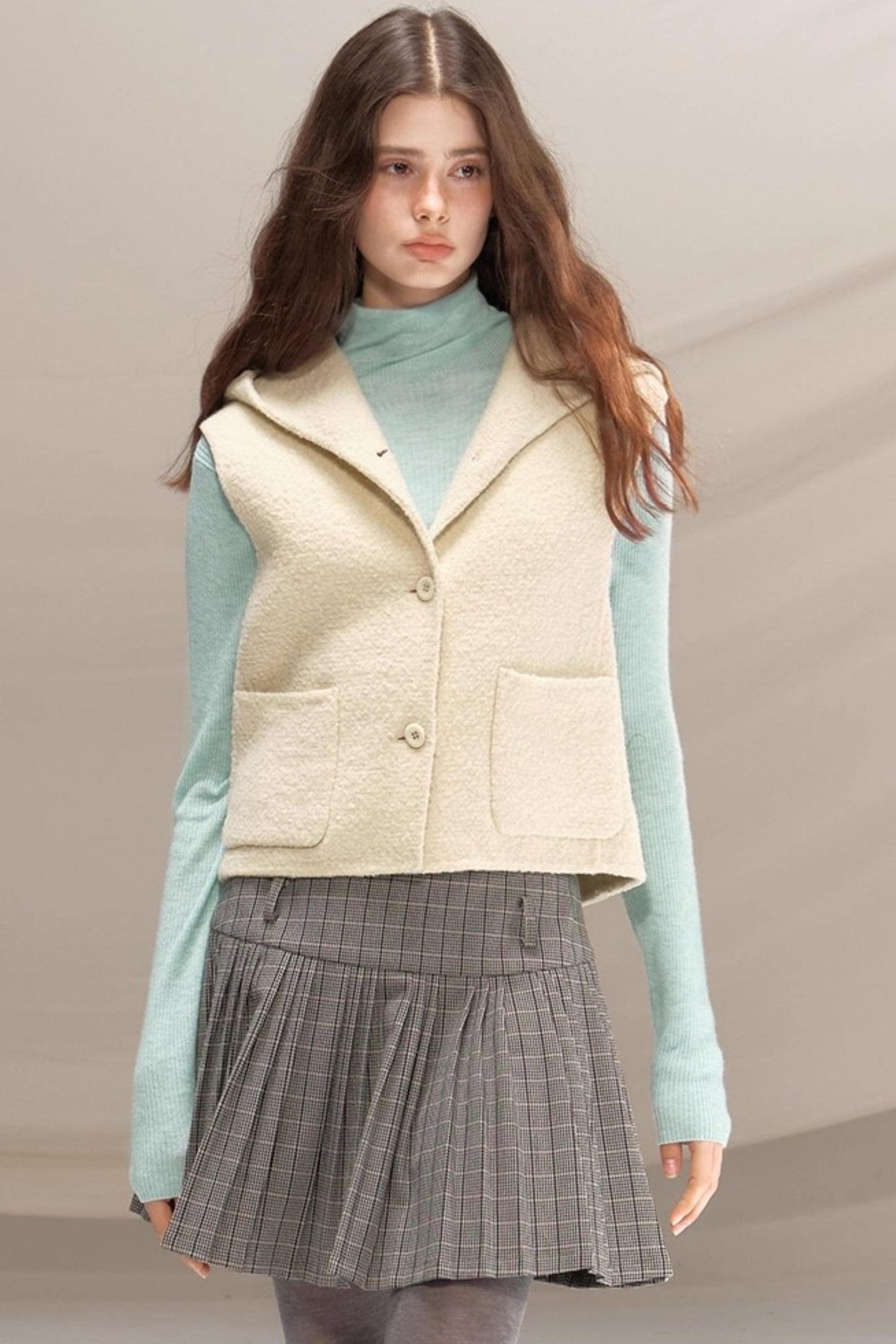 Seamless Wool Turtleneck Sweater