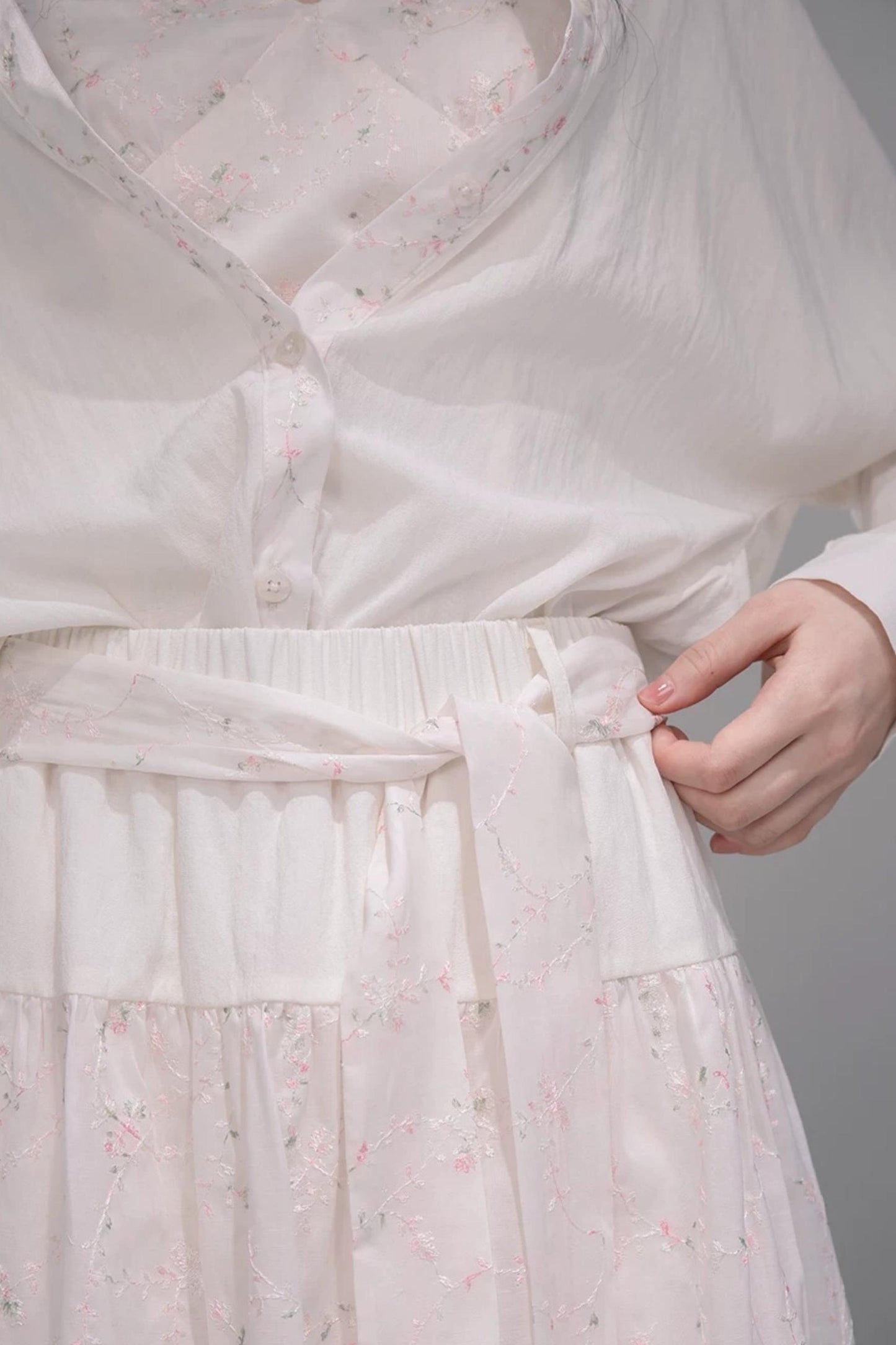 Lyocell Embroidered Batwing Blouse Set-Up