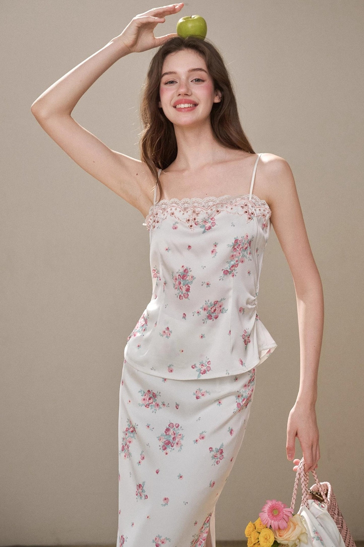 Comfortable Baby Powder Top & Skirt Set-Up