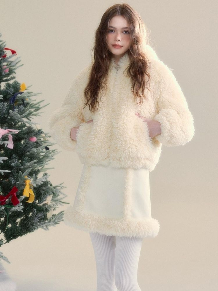 Cream-colored Warm Eco-Friendly Fur + Half Skirt