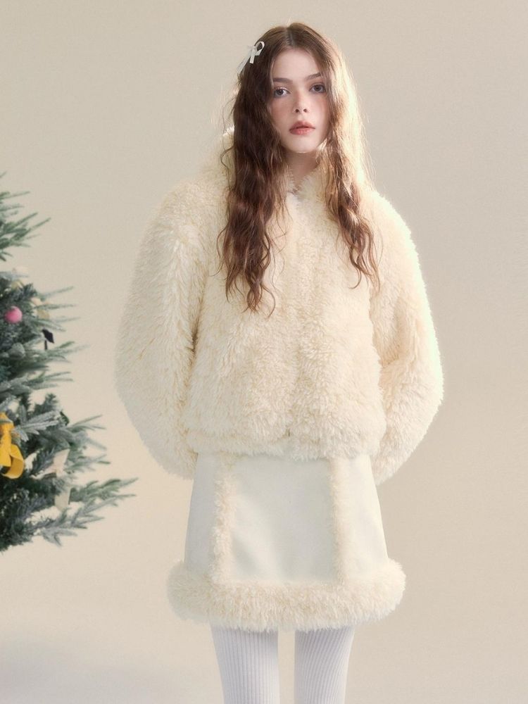 Cream-colored Warm Eco-Friendly Fur + Half Skirt