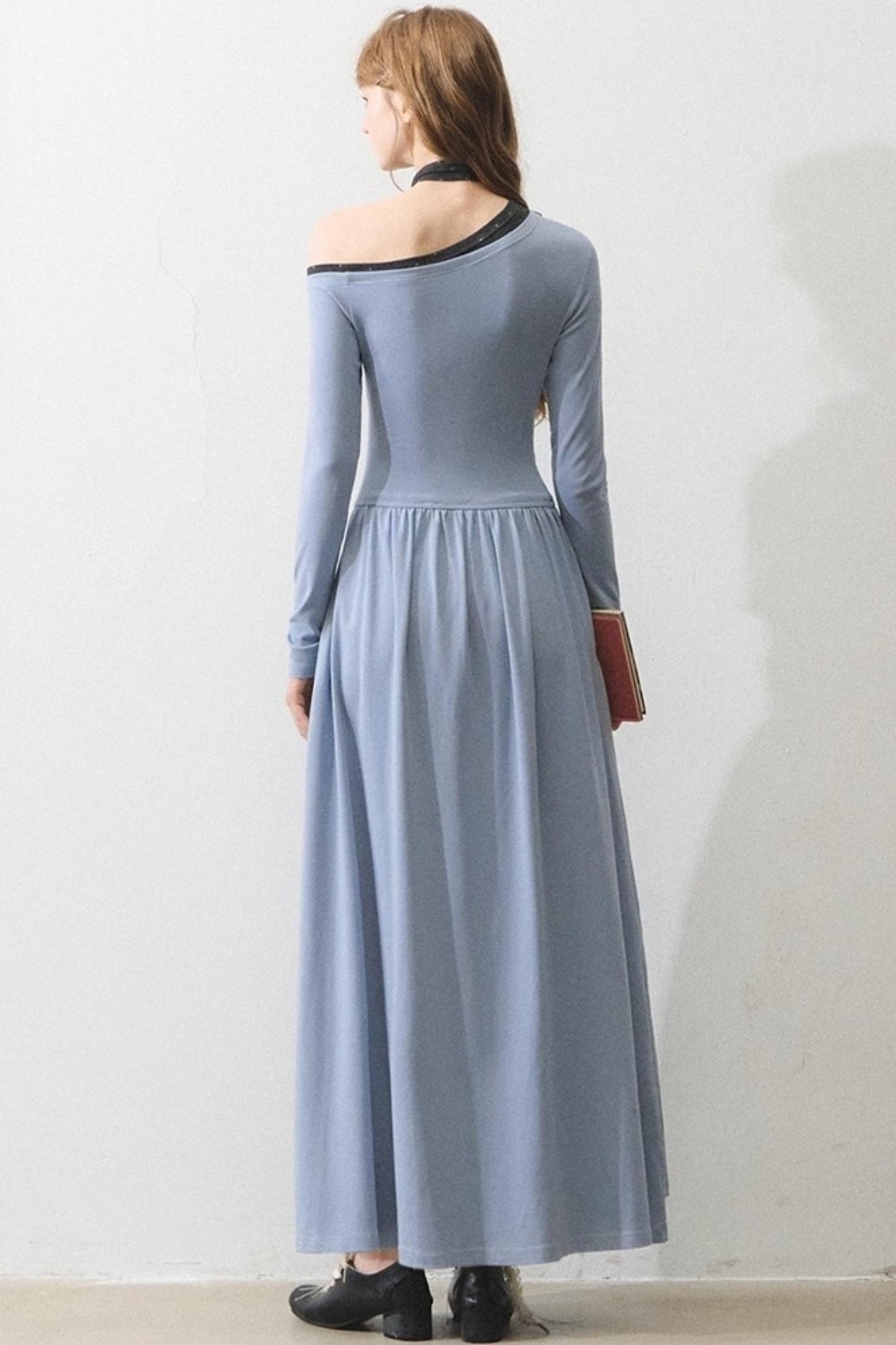 Romance Off-the-Shoulder Bow Dress