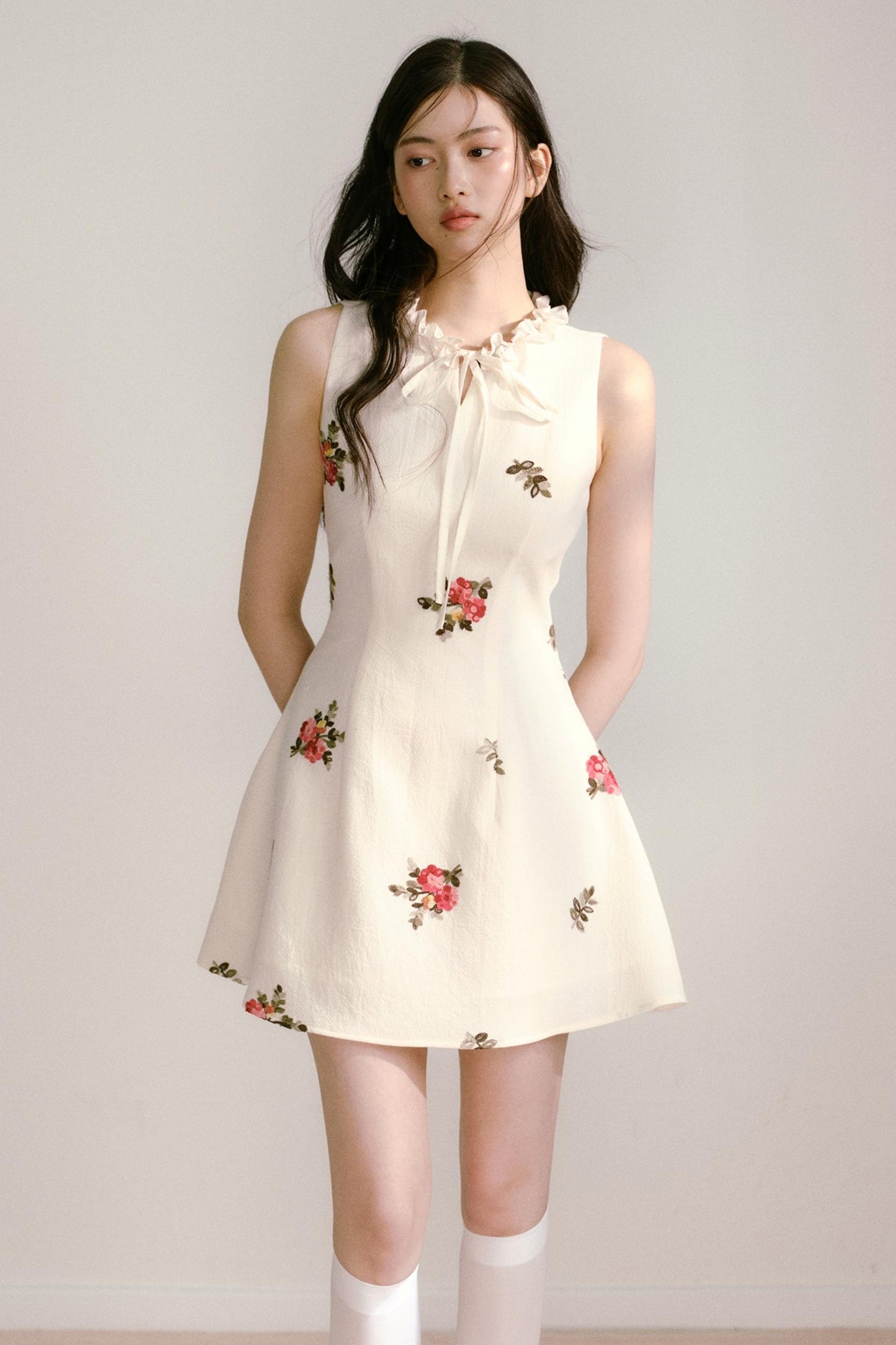 Floral Beige Sleeveless Summer Dress