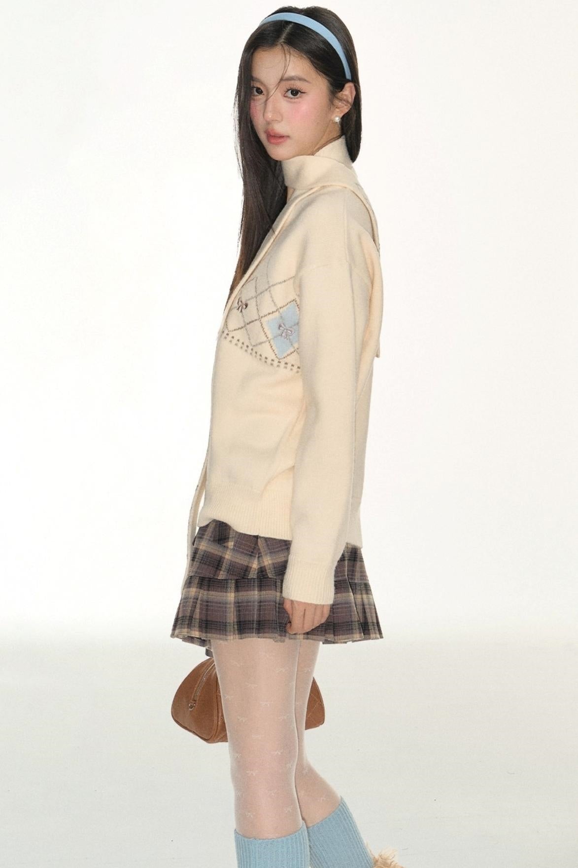 Twist V-Neck Sweater