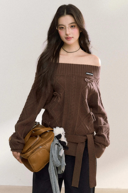 Einschultriges Schleifen-Schlitz-Pullover-Set