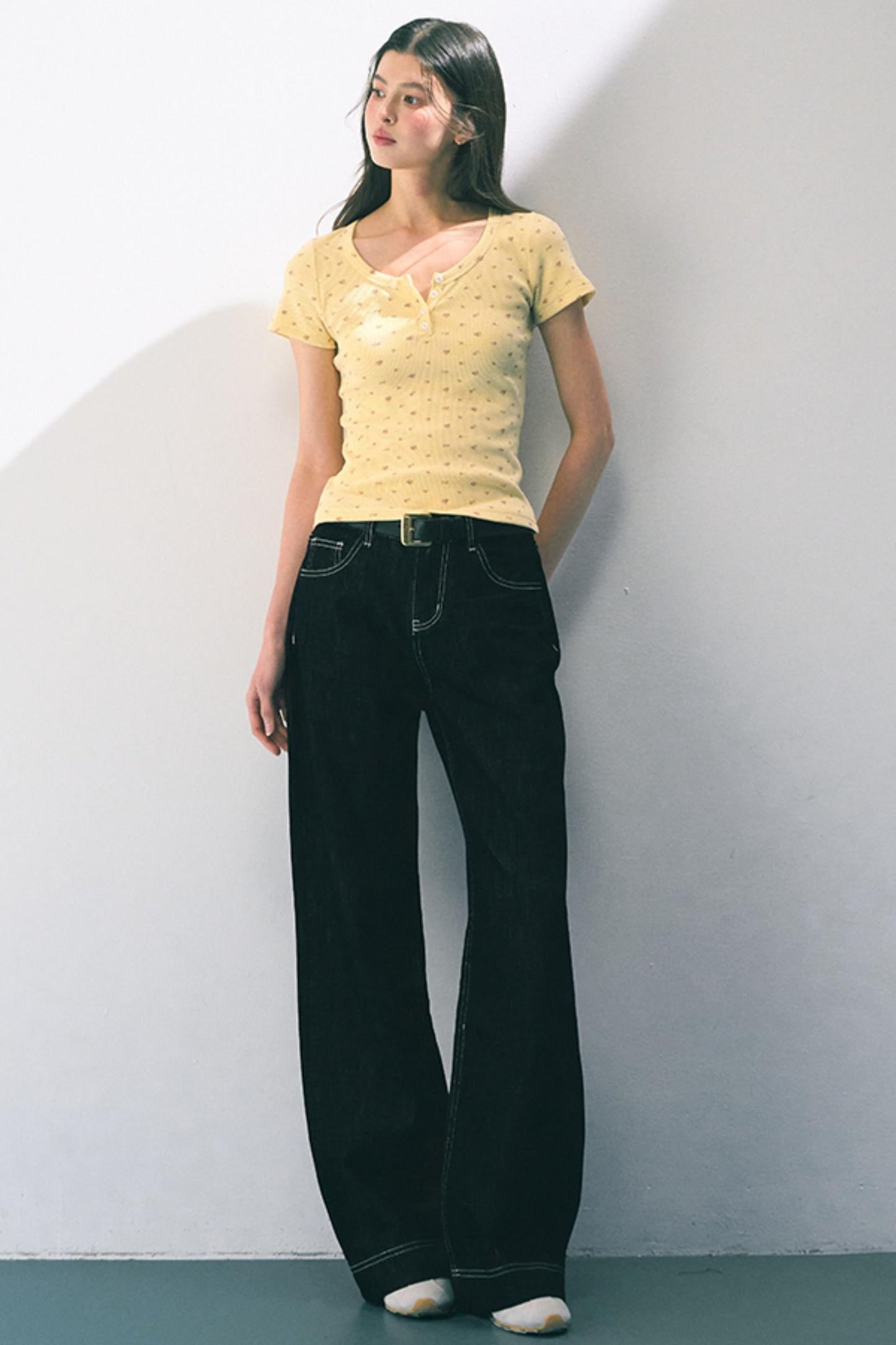 Floral Slim Fit Knit T-Shirt