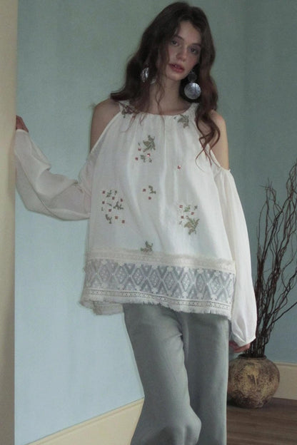 Neoclassical Embroidery Off-the-Shoulder Top