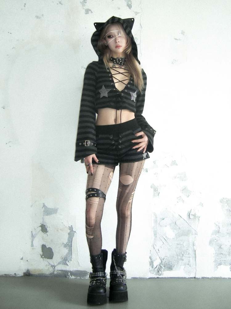 Cat Ears Border Lace Up Hoodie & Short Pants