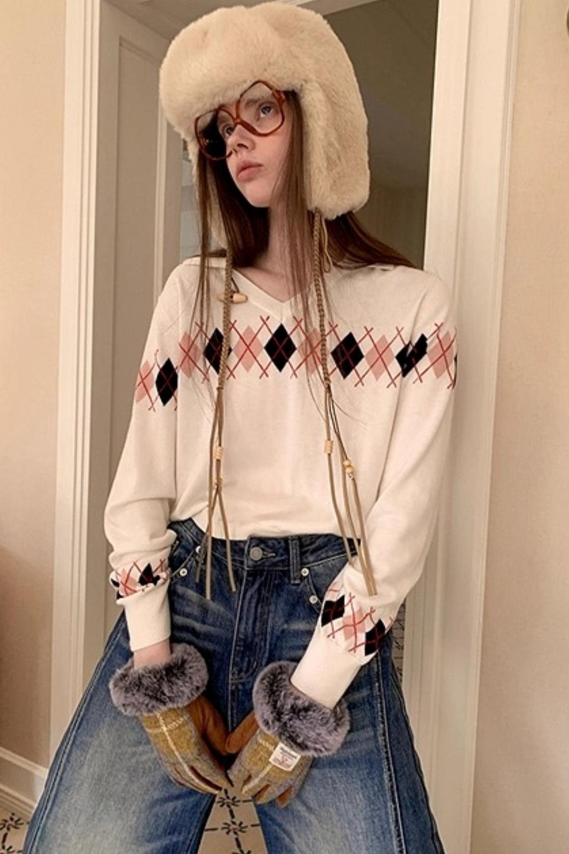 White Diamond Wool Knit Sweater