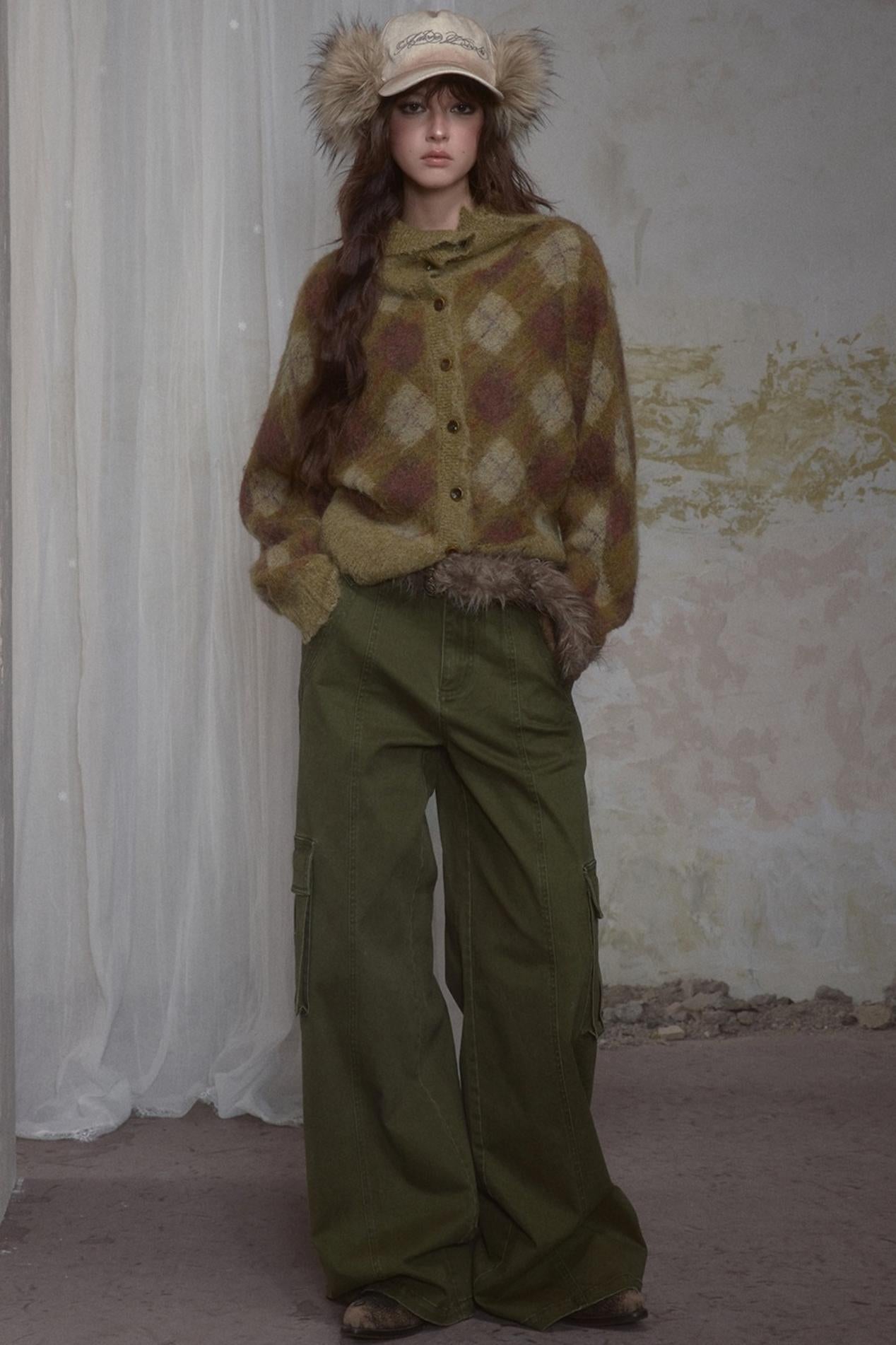 Spicy Loose Plaid Sweater