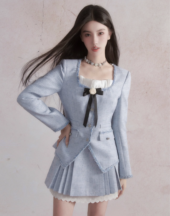 White Rose Square Neck Jacket Ruffled Pleated Skirt