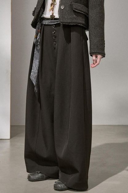 Button Pleated Cargo Pants