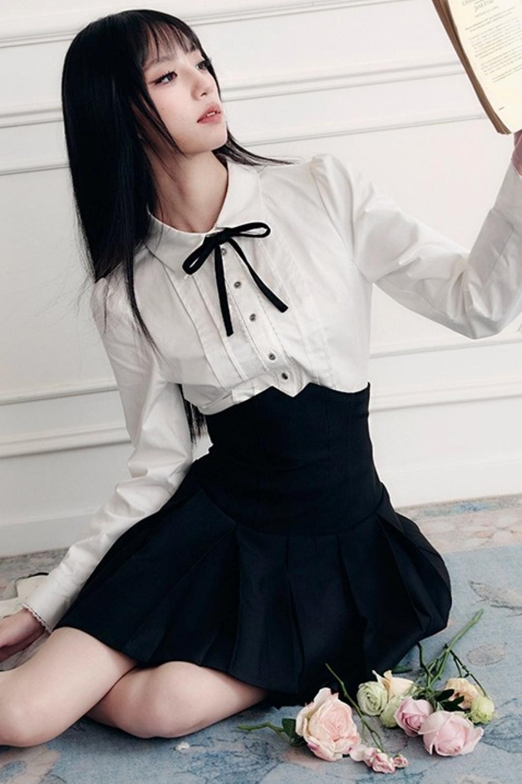 Moon Blossom Shirt Set-Up