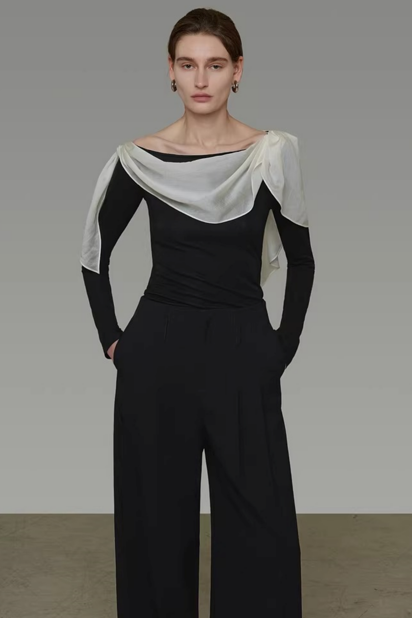 Spliced Neckline Knit Top