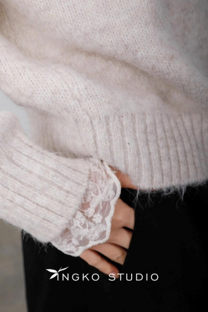 Ingko Cloud Floral Sweater