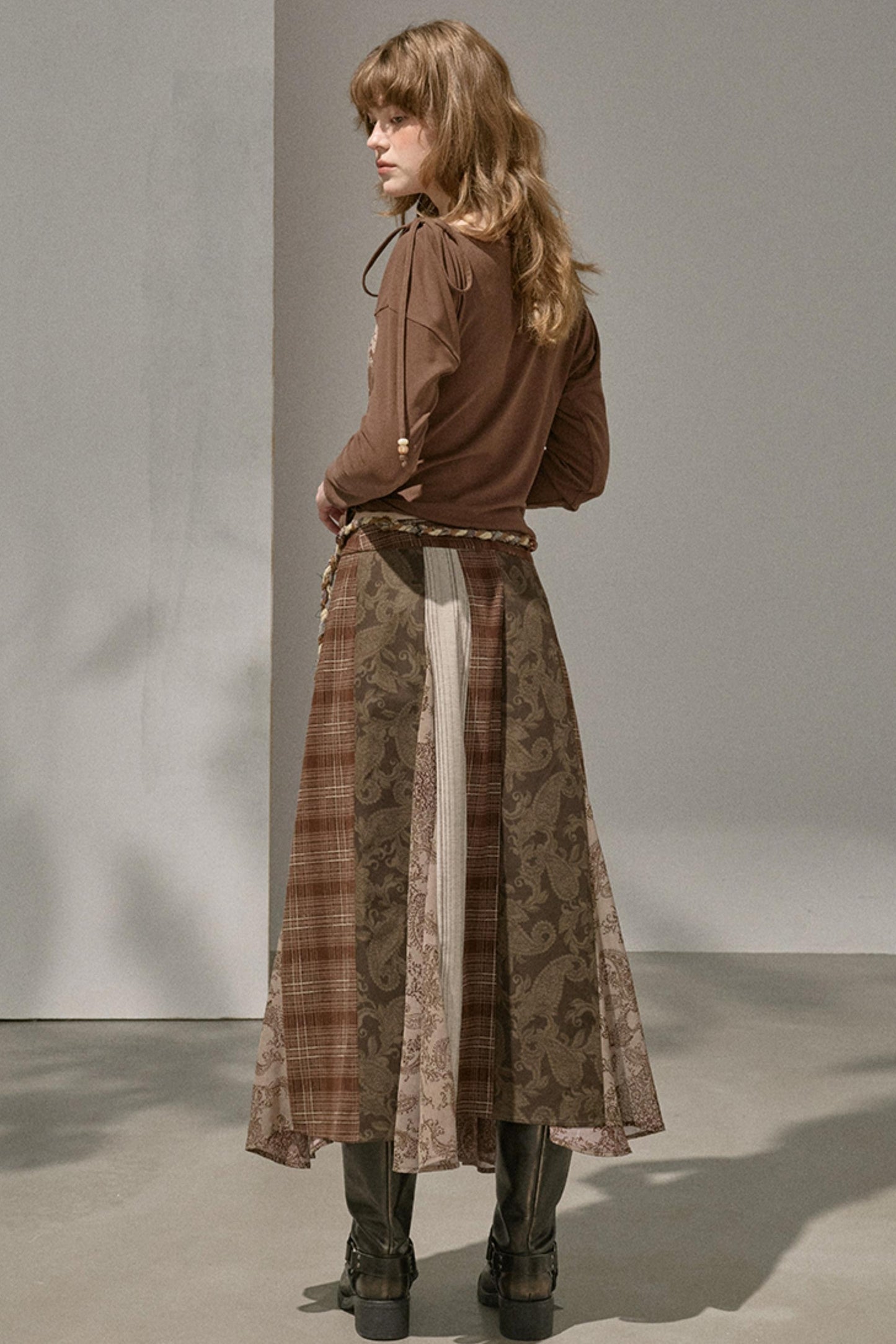 Floral Stitching Brown Skirt