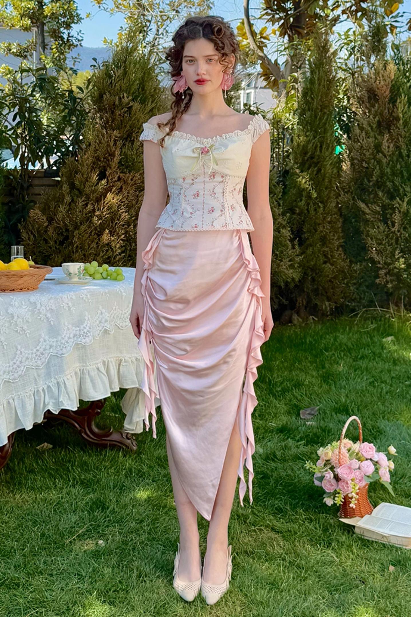 Slimming Floral Lace Top