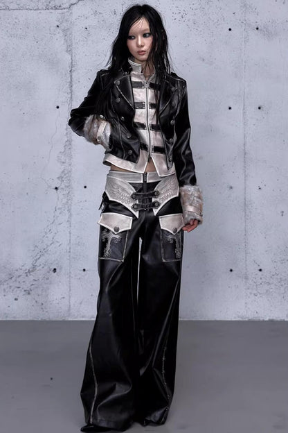 Punk-Lederhose mit Stickerei