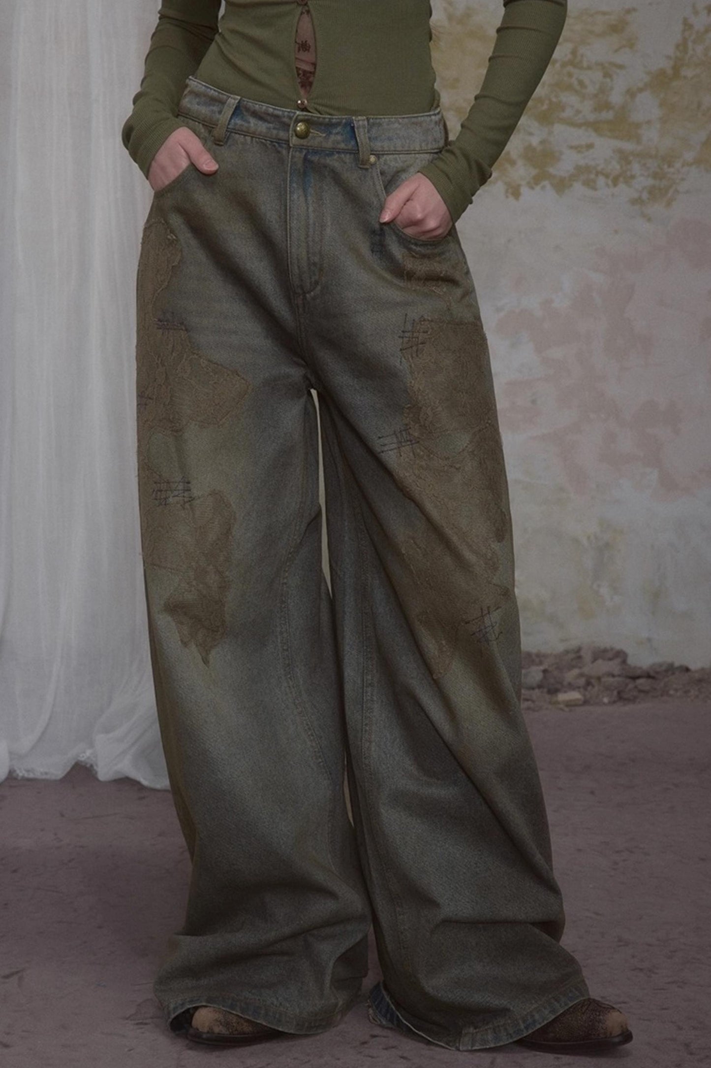 Retro Lace Straight Jeans