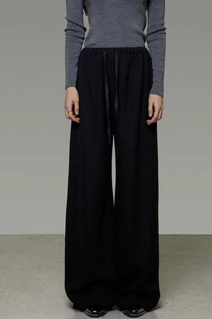 New High-Waisted Lace-Up Slacks