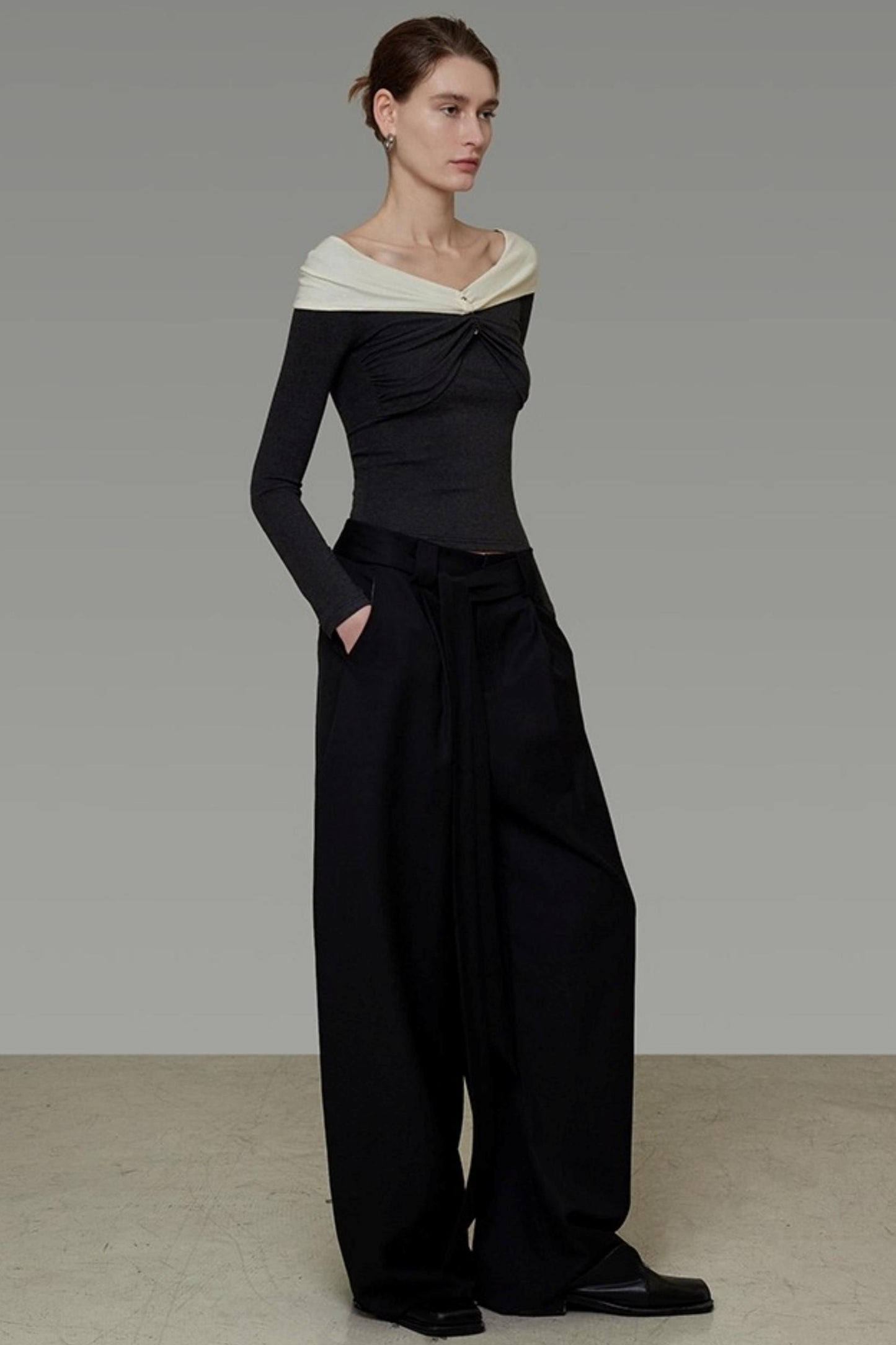 Elegant Collar Knitwear Top