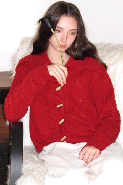 Winter Gingerbread Knitted Cardigan Set-Up