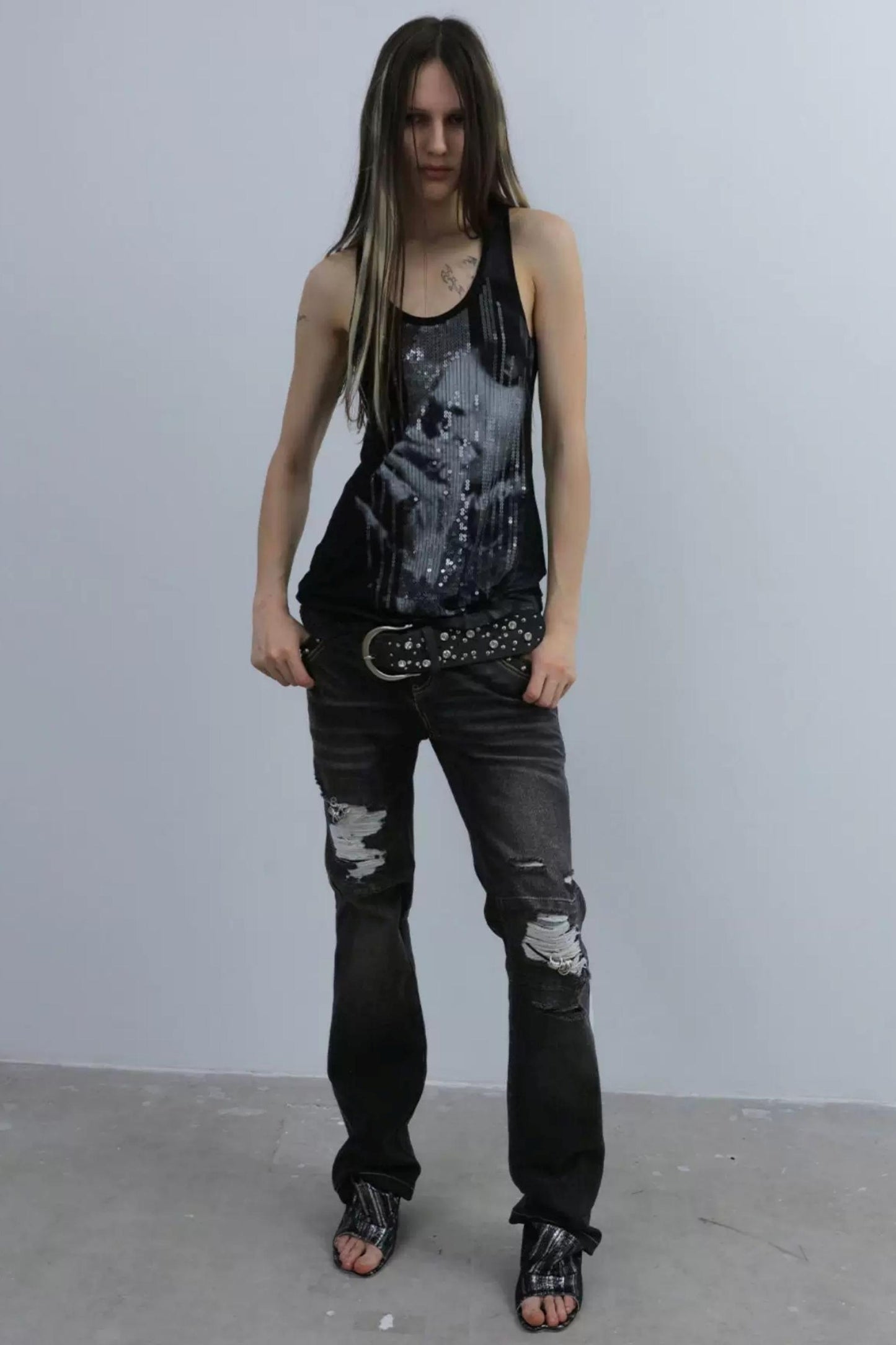 Jeans Strappati a Vita Bassa