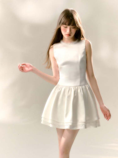 Pearl White Satin Three-Layer Sleeveless Dress