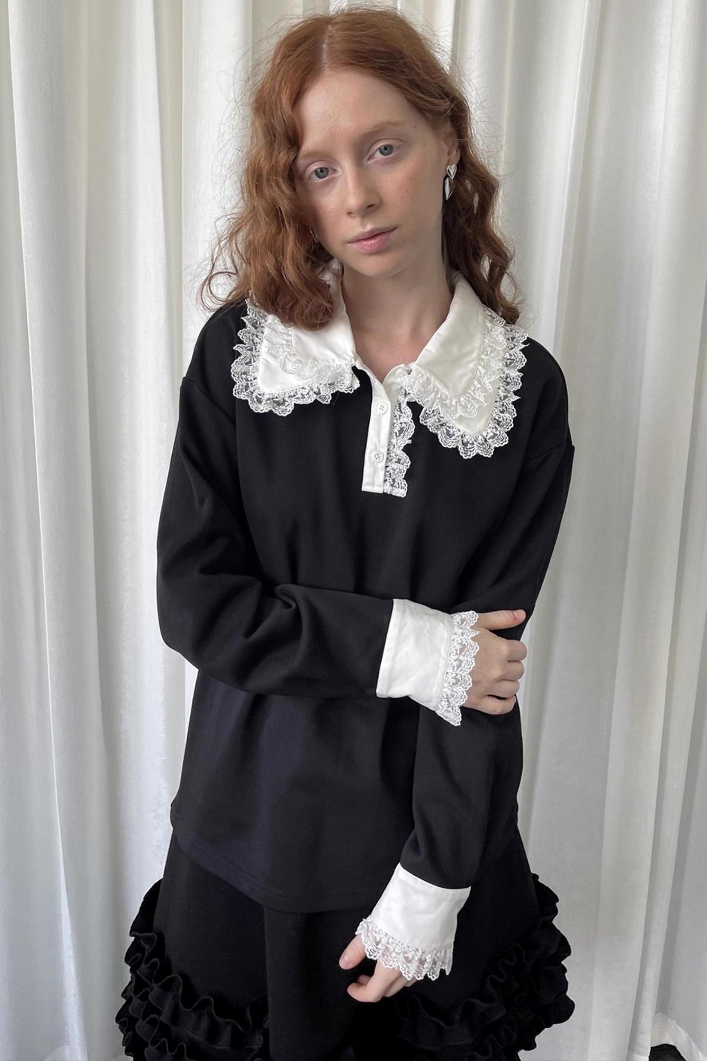 Lace Panel Knitted Sweatshirt